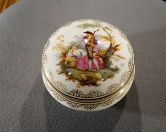 Vintage Czechoslovakia Trinket Jewelry Dresser Vanity Box Hand Painted Porcelain Limoges Design Female Male Figural Landscape Art Deco Style