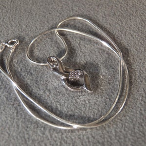 Vintage Sterling Silver 9 Round Diamond Swirled Bold Pendant Charm Necklace Chain