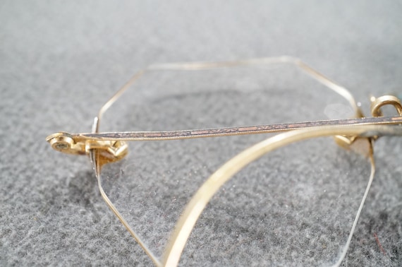 Gold Oversized Metal Frame Glases And Velvet Case Decorative Prescription Antique Vintage 12 K Yellow Gold Filled Eye Glasses Frame  main image 3