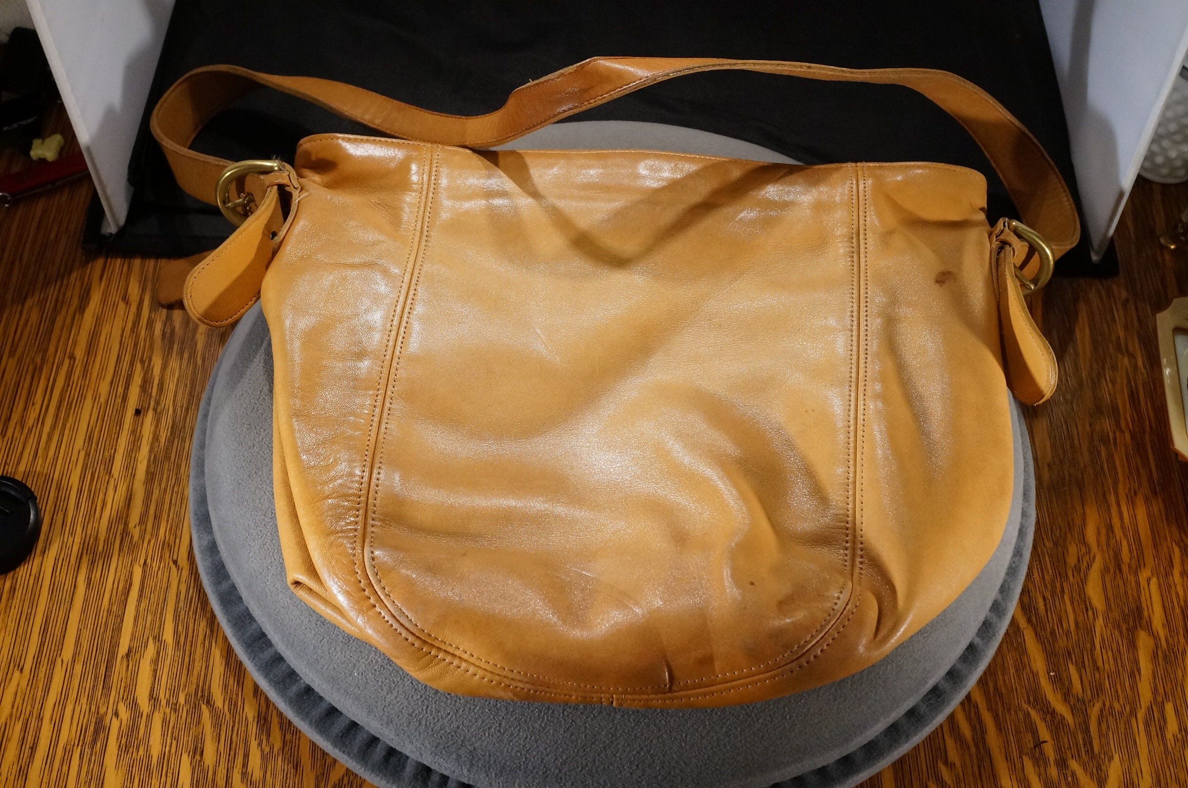 バッグ Coach Vintage Shoulder Bag Leather Brown s-l400.jpg