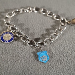 Vintage Sterling Silver 5 Dimensional Etched Enameled Multi Themed Charms Fancy Charm Style Bracelet      #424        **RL