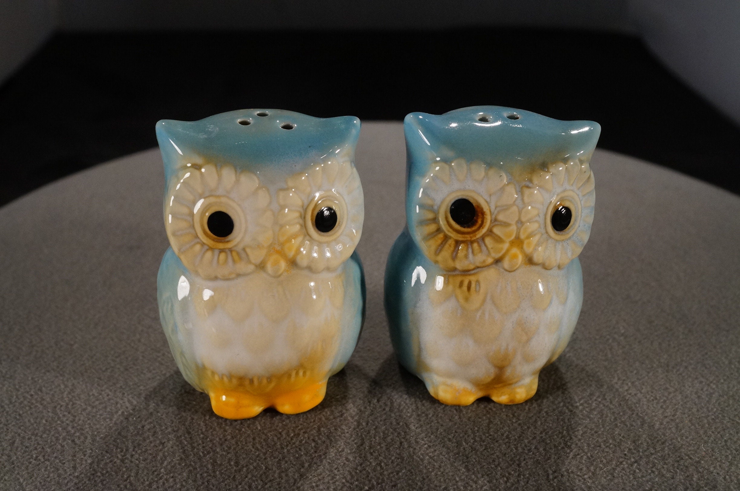 Vintage Glazed Pottery Ceramic Salt Pepper Shakers Detailed Owl Retro Style  Dinning Kitchen Home Accessory Classic Collectable Table Top -  Denmark