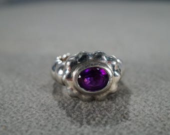 Vintage Wedding Eternity Band Stacker Design Ring Sterling Silver Oval Bezel Set African Amethyst Raised Relief Single Stone Setting, Size 8