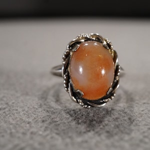 Vintage Sterling Silver Band Ring Oval Prong Set Agate Twisted Fancy Scrolled Design Setting Art Deco Style, Size 6.5