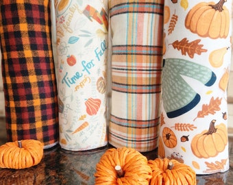 Fall print paperless paper towels/ Kitchen reusable non paper towels. Housewarming Gift/ Eco-friendly/ Zero waste. Set of 12.