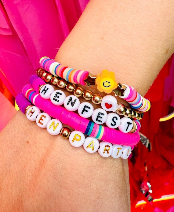 HENFEST ® Hen Party Friendship Bracelets Set - Hen Do Bead Bracelets Wristbands - Bachelorette Party Friendship Bracelets - Bride Beads