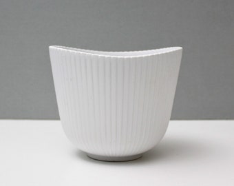 Vintage Stig Lindberg Vinda Planter Gustavsberg Sweden White Ceramic