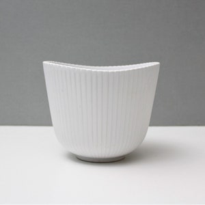 Vintage Stig Lindberg Vinda Planter Gustavsberg Sweden White Ceramic