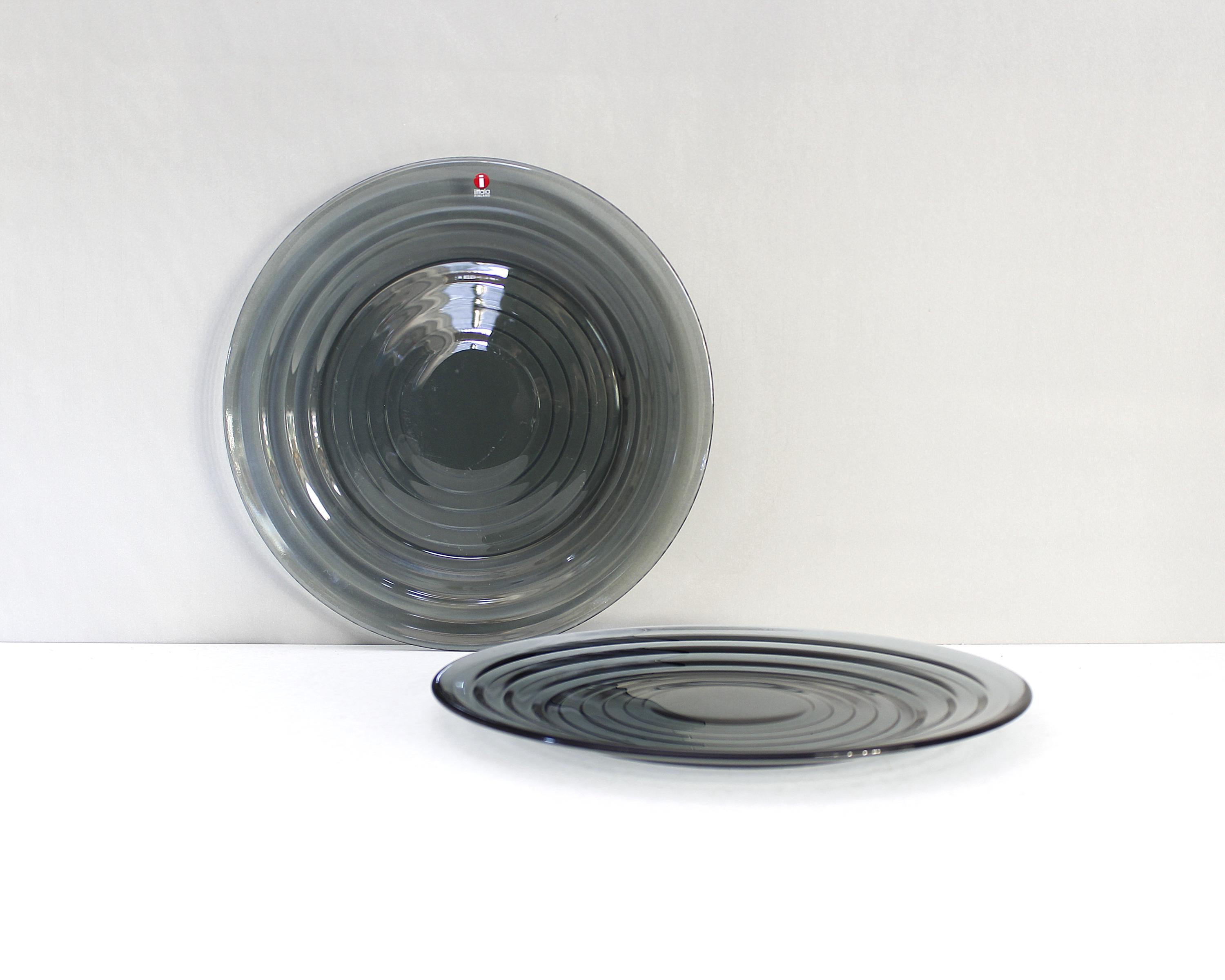 2 Iittala Finland Aino Aalto Glass Dinner Plates Grey 9.75
