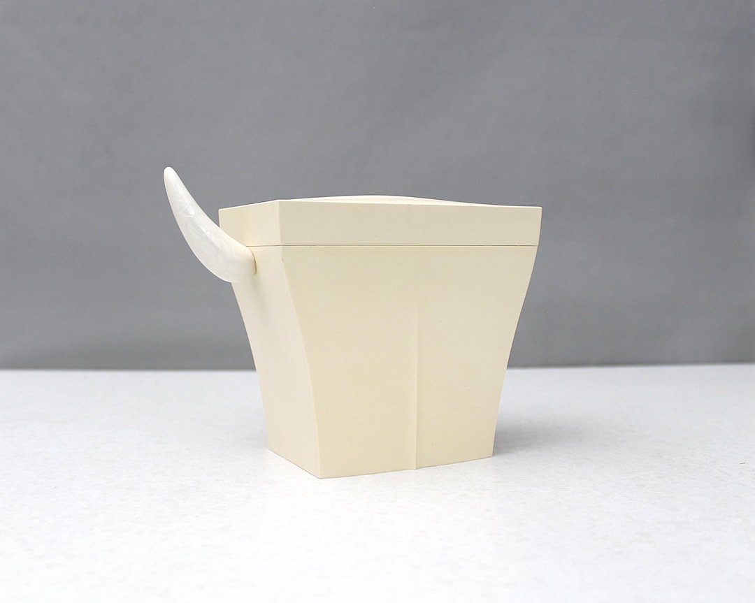 ALESSI Mr.meumeu チーズセラー&グレーター　アレッシィ il_1080xN.7620371734_bx22.jpg