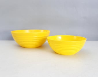 2 vintage Ingrid Chicago mengkommen set nestbare kom set geel plastic stapelbaar jaren 80
