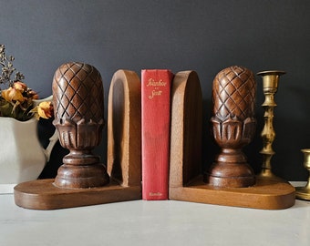 Vintage Wood Pineapple Bookends MCM - Wood carved pineapple - Boho Home decor - Office library bookends