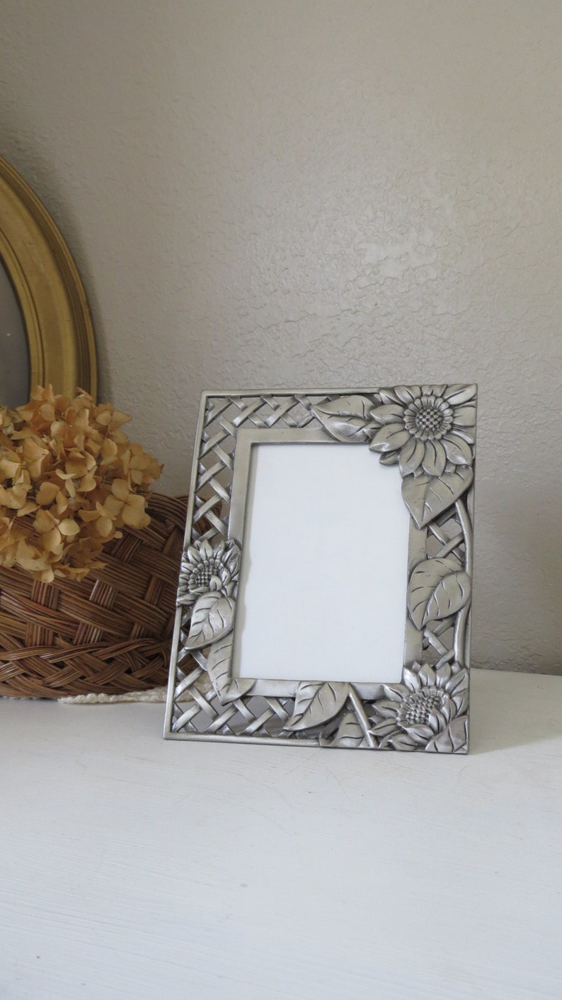 Charming Floral Picture Frame with Sunflowers Metal Pewter