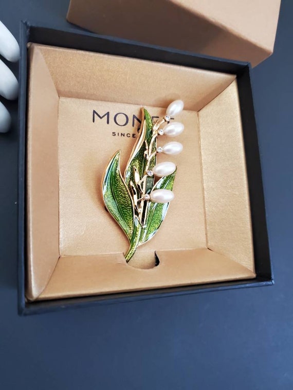 Vintage Monet Enamel Lily of the Valley Pearl Bro… - image 3
