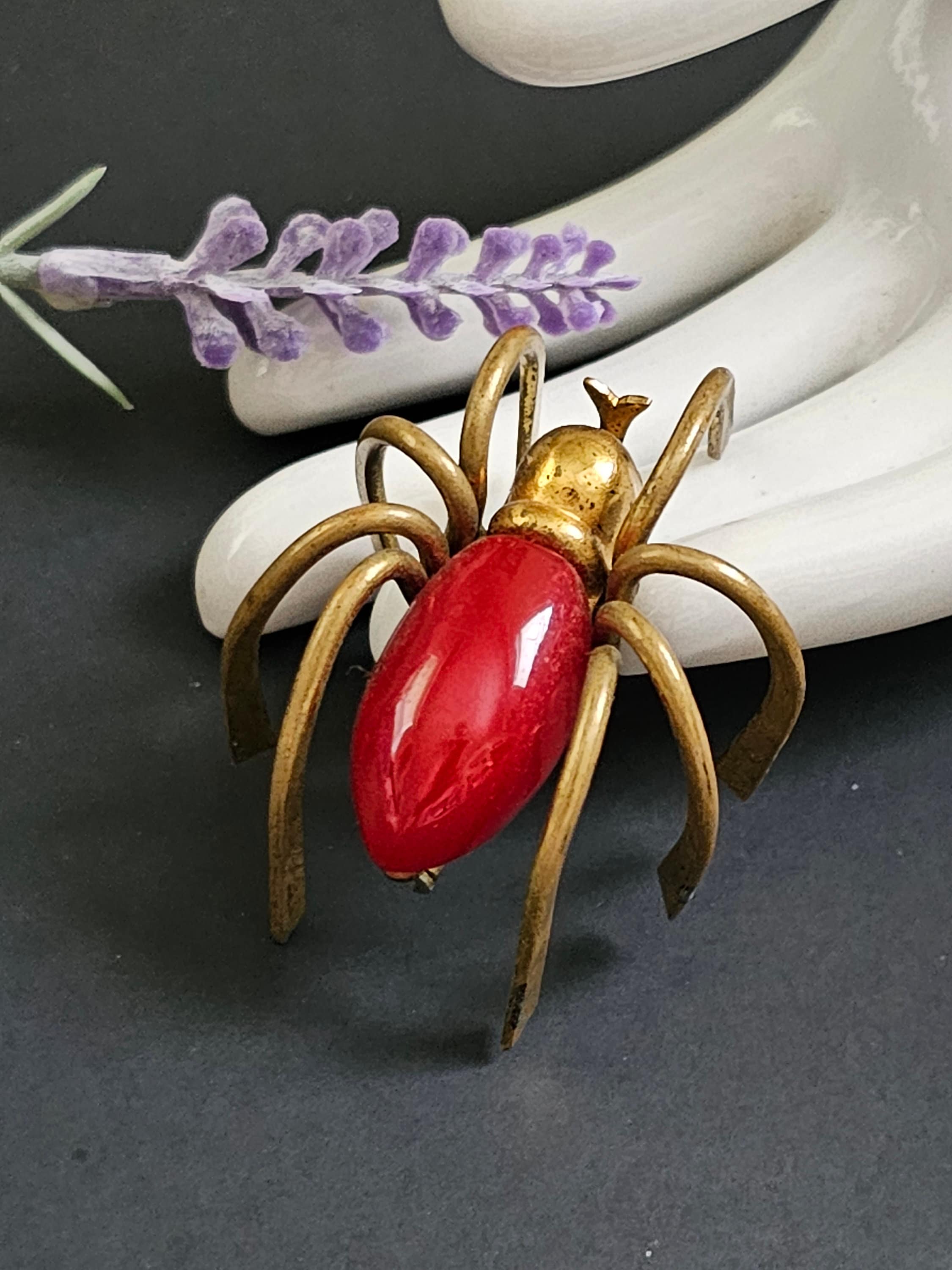 Vintage Bakelite Spider Brooch Art Deco 1930's - Spider Jewelry Red Bakelite