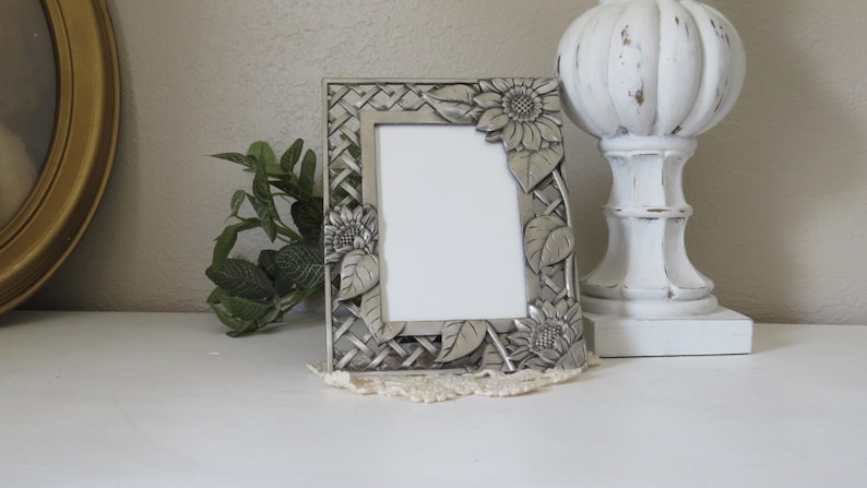 Charming Floral Picture Frame with Sunflowers Metal Pewter