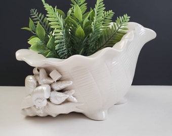 Ceramic Conch shell planter - Beach Coastal decor - Shell planter - tropical