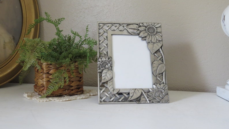Charming Floral Picture Frame with Sunflowers Metal Pewter