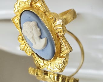 Vintage Cameo ring sz 7 1970's