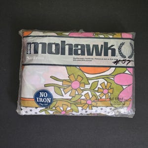 Rare Mohawk Retro Mod Sheet Flower power Hippie NOS Dead Stock