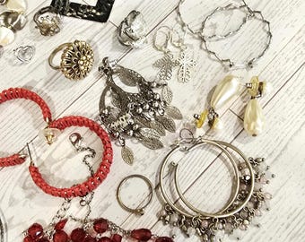 Vintage Jewelry Lot - Craft Jewelry and wearable