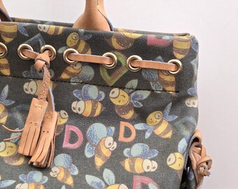 Dooney & Bourke vintage Tan and Multicolor Bee Print Backpack dooney bourke bee products for sale | eBay main image 4