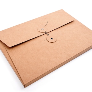 Cartella di design con chiusura a cordoncino, cartella documenti, cartella scrittura, cartella seminari, cartella sostenibile, carta riciclata, cartella A4