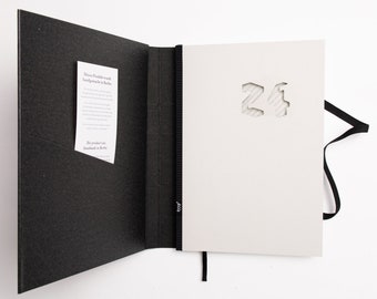 Sustainable Book Calendar 2024 made from 100% Recycled Paper "Swiss Brochure" - Black