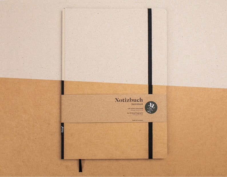 Handgemachtes Design-Notizbuch A4 aus 100 % Recyclingpapier Klassik Schwarz Bild 5