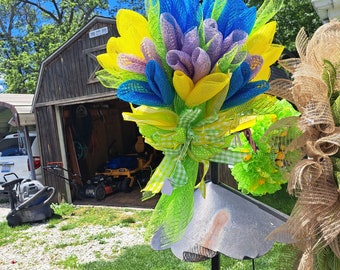 Bouquet of tulips wreath