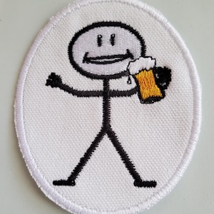 アイロン接着パッチ - ビールを飲む