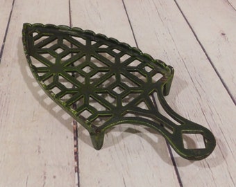 Vintage Enamelware Trivet for Iron, Avocado Green Trivet