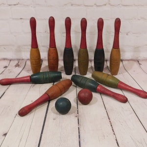 Vintage Skittles Game, Table Top Bowling, Wooden Bowling Pins & Balls
