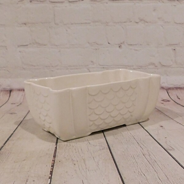 Vintage Hull Pottery Rectangular Planting Dish in Satin White, Planter, PV693