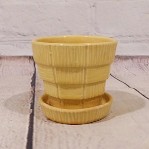 McCoy Pottery Yellow Basket Weave Planter, Vintage 1950's McCoy Flower Pot with Attached Saucer, PV209