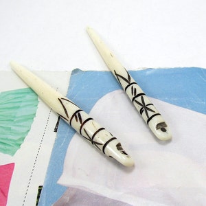 Carved Bone Spikes, Extra Long Point Pendants, Black Line Pattern, Cream Tusk, Native American Style, 2 Pcs
