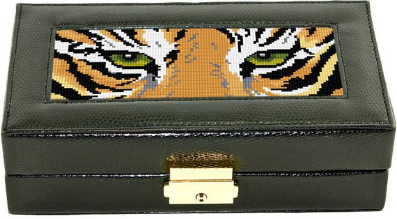Needlepoint Lee Jewelry Case Leather Black Canvas Sold 