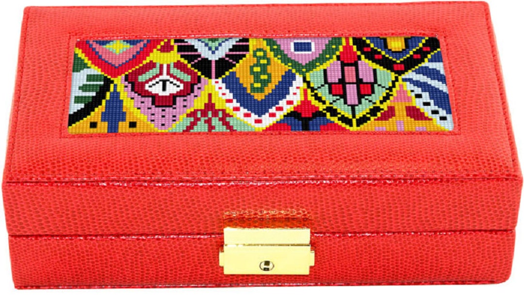 Needlepoint Lee Jewelry Case Leather Red Canvas Sold -  Finland