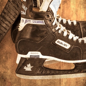 Hockey Wall Art, Hockey decor, Sports Room Decor, Vintage Ice Hockey Picture for Boys room on Print, Canvas and Metal