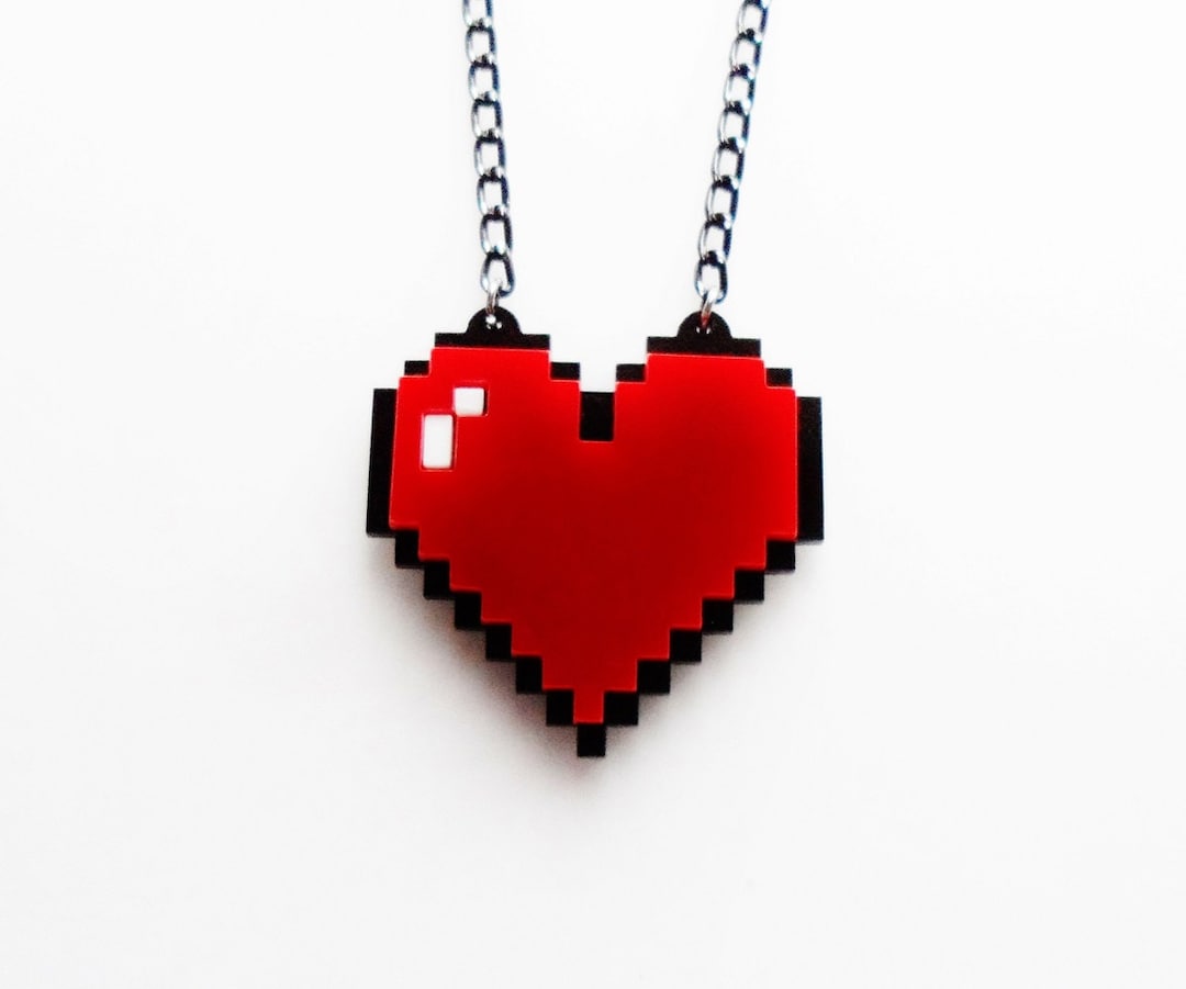[Margesherwood] / ☆ PIXEL HEART NECKLACE / pink il_1080xN.1178683047_o6v5.jpg