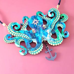 Octopus statement necklace - ocean dream