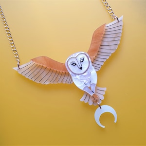 Owl in flight necklace, barn owl, glow in the dark,autumn, wildlife