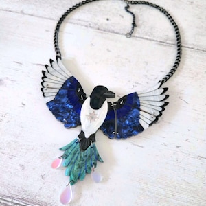 Magpie in flight statement necklace