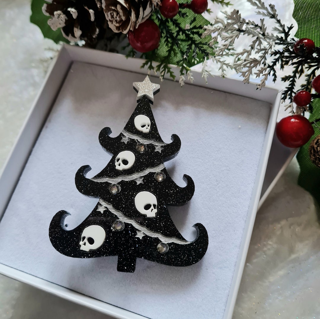 Gothic Christmas Tree Brooch or Necklace - Etsy UK
