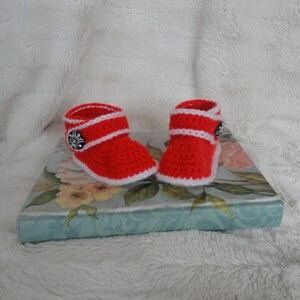 Baby slippers, baby booties booties ONLY image 1