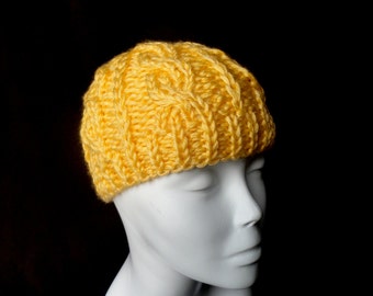 Hand knit hat