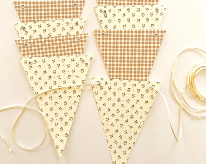 Brown Bunting,  Gingham Floral Baby Shower Decor, Birthday Decor, Picnic Decorations, 8 Flags, Adjustable Length, Heavy Card Stock & Eyelets