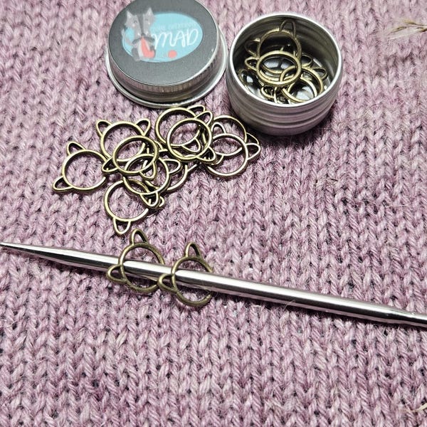 Cat shaped stitch markers kit, stitch markers without joint