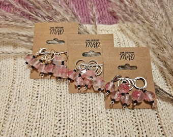 Moss stitch marker