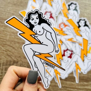 15 Lightning Bolt Thunderbolt Tattoo Designs for Electric Charm  Psycho  Tats
